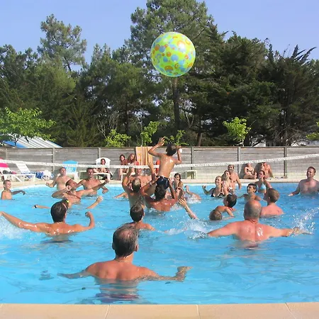 Village Passion Les Bris 3*