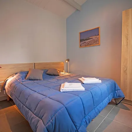 Village Passion Les Bris 3* 圣特罗让莱班