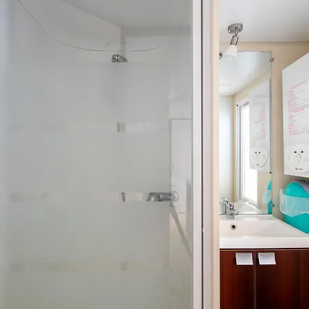 Village Passion Les Bris 圣特罗让莱班