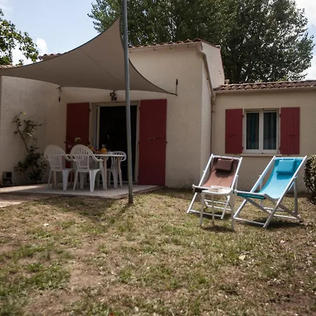 Village Passion Les Bris 假日公园