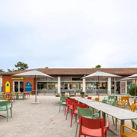 Village Passion Les Bris 3*