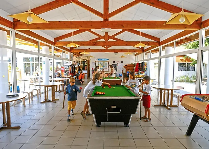 Village Passion Les Bris 3*