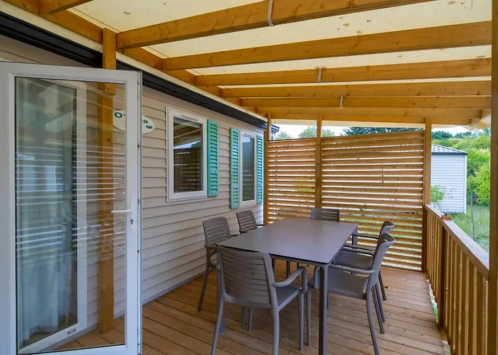 Village Passion Les Bris 3*