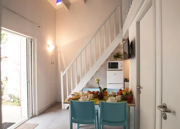 Aldeamento Turístico Village Passion Les Bris 3*