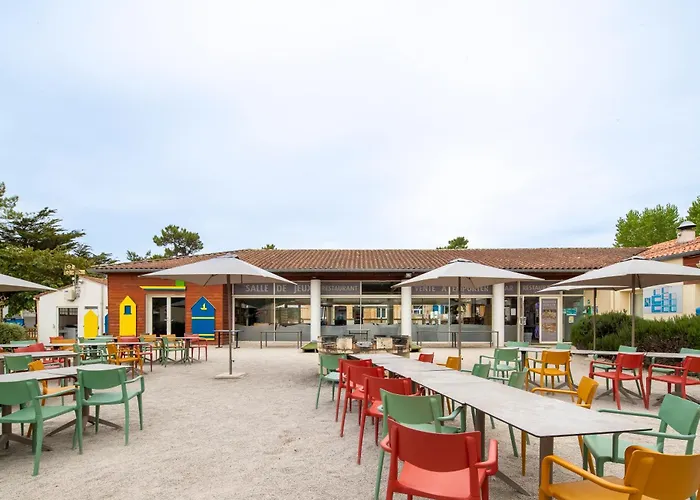 Village Passion Les Bris 3*